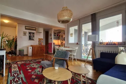 Prvomajska | 4zida.rs