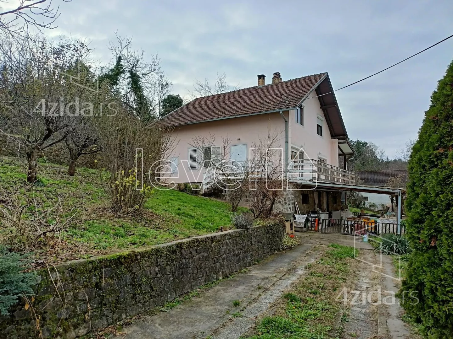 Kuća | 4zida