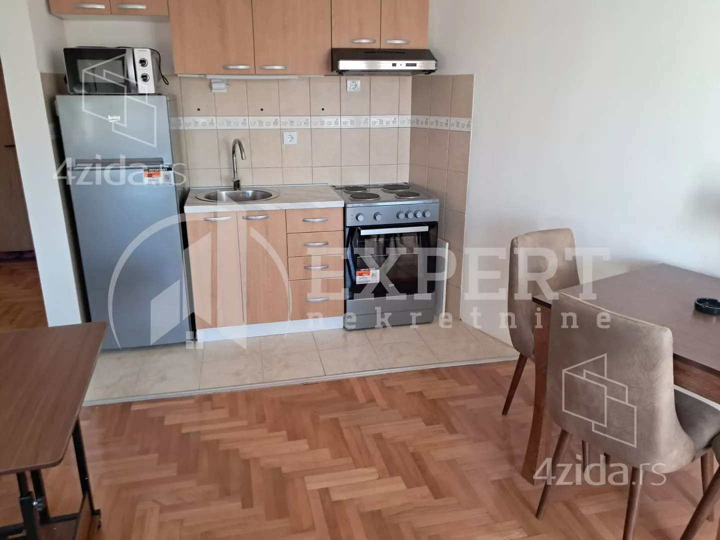 Garsonjera | 4zida