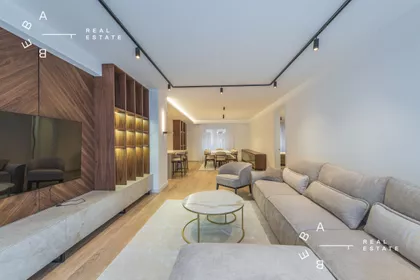 Kalenić pijaca | 4zida.rs