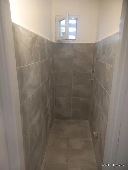 Ugrinovačka | 4zida.rs