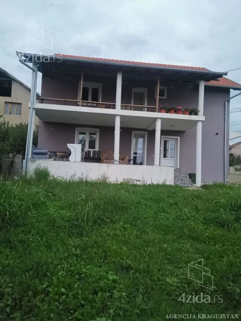 3-etažna kuća | 4zida