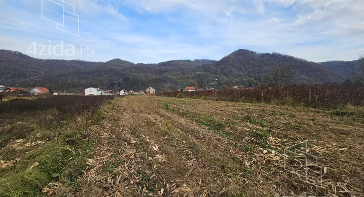 Poljoprivredno zemljište | 4zida