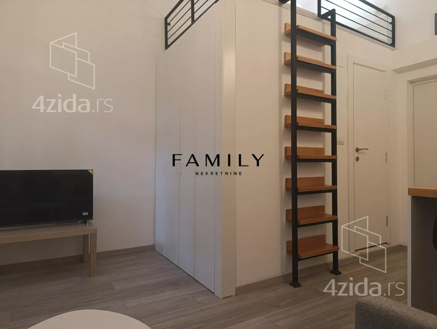 Garsonjera | 4zida