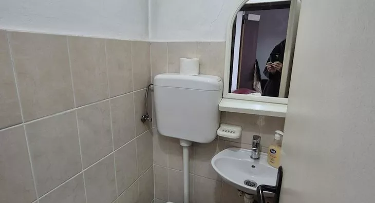 Poslovna zgrada | 4zida