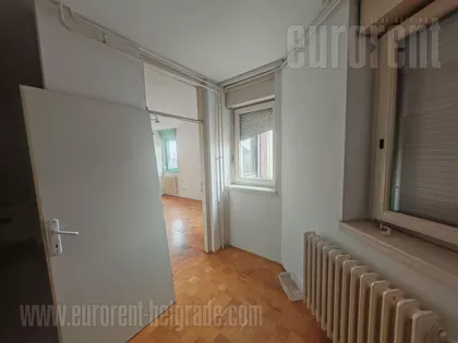 BEŽANIJSKA KOSA 3 | 4zida.rs