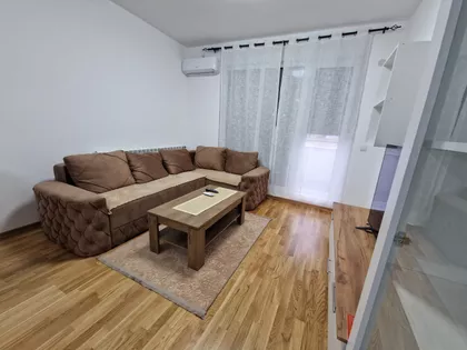 Oslobođenja 2 | 4zida.rs