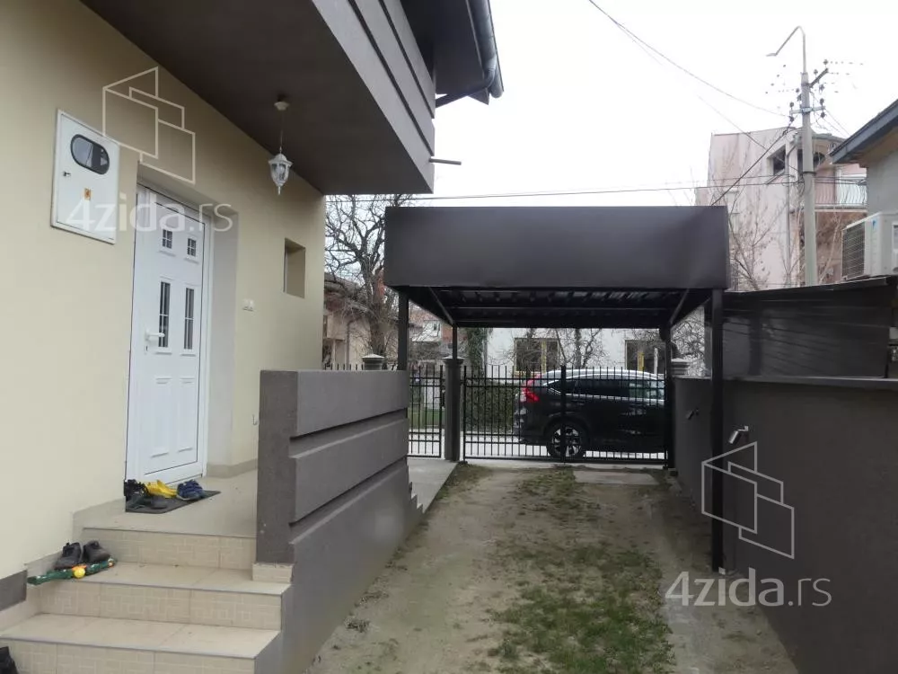 Kuća | 4zida
