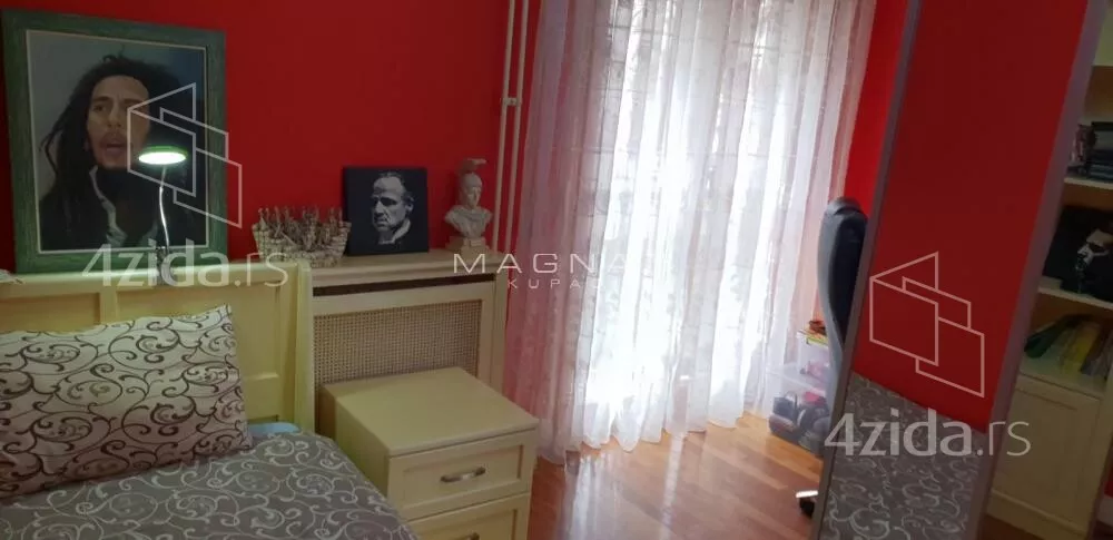 Petosoban stan | 4zida