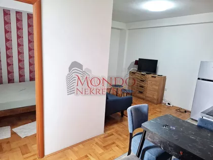 Autobuska Stanica | 4zida.rs