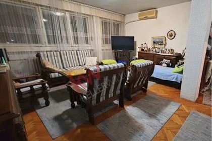 Narodnih Heroja | 4zida.rs