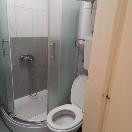 Vojvode Petra Bojovića 2 | 4zida.rs
