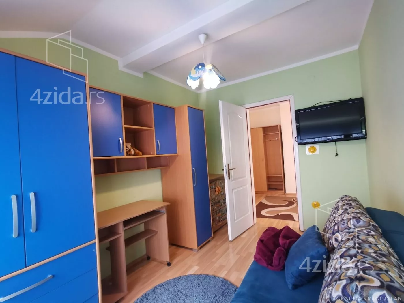 Dvoiposoban stan | 4zida