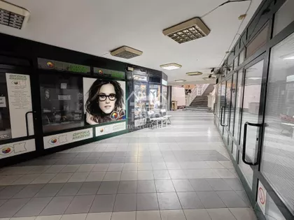 Obrenovićeva | 4zida.rs