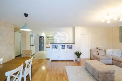 Kapetana Miloša Žunjića | 4zida.rs