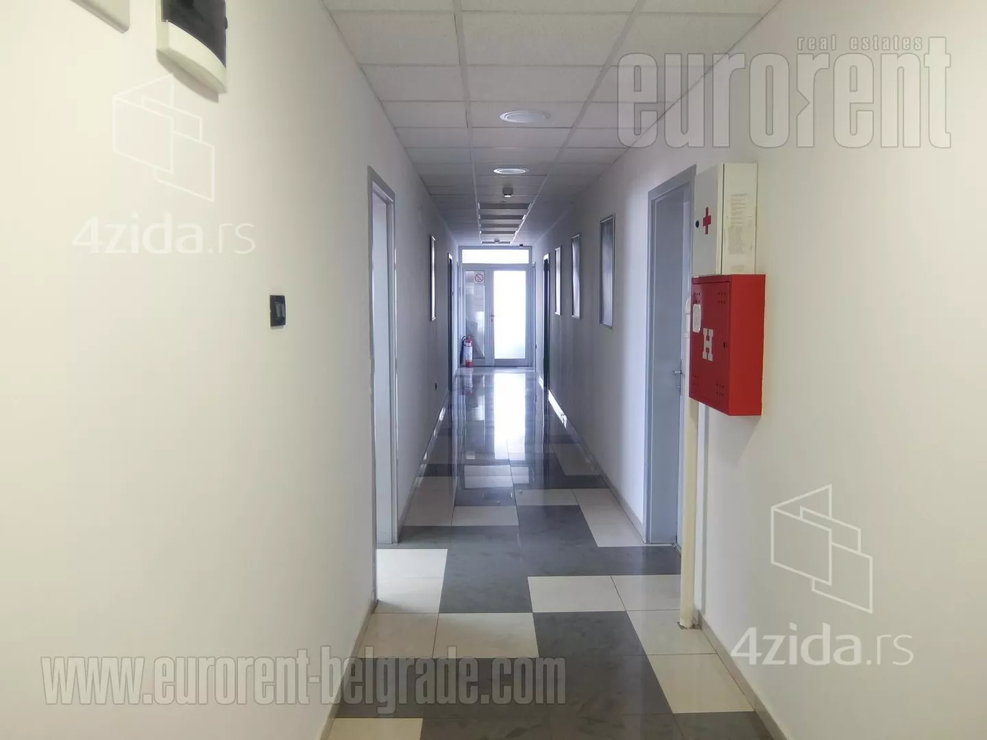 Poslovni prostor | 4zida