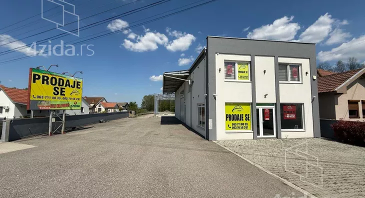 Poslovni prostor | 4zida