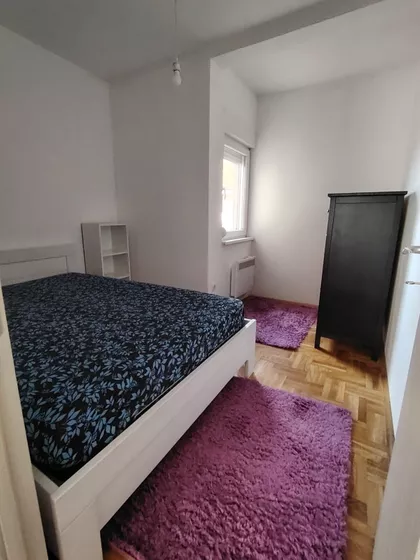 Učiteljska | 4zida.rs