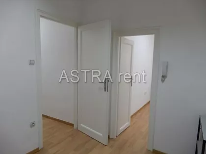 Zeleni Venac | 4zida.rs