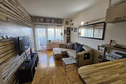 Zadrugarska | 4zida.rs