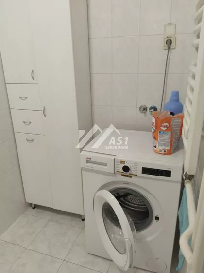 Bulevar Cara Lazara | 4zida.rs