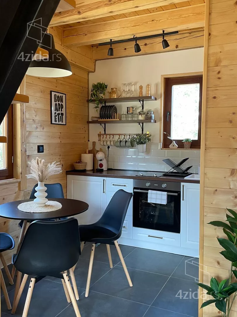 3-etažna kuća | 4zida