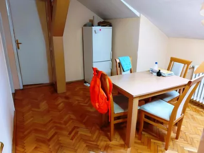 Dom Zdravlja | 4zida.rs