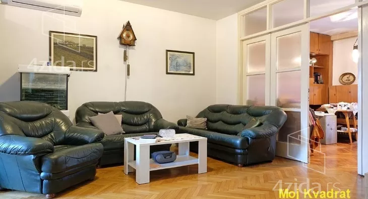 Četvoroiposoban stan | 4zida