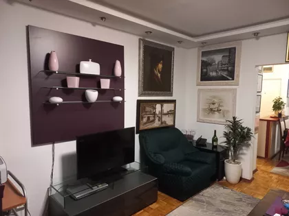 Omladinskih brigada | 4zida.rs