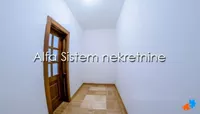 Šestosoban stan | 4zida