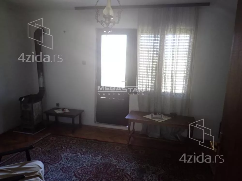 5-etažna kuća | 4zida