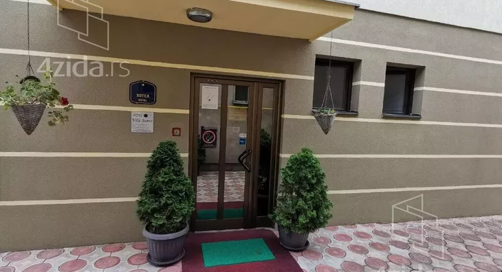 Ugostiteljski objekat | 4zida