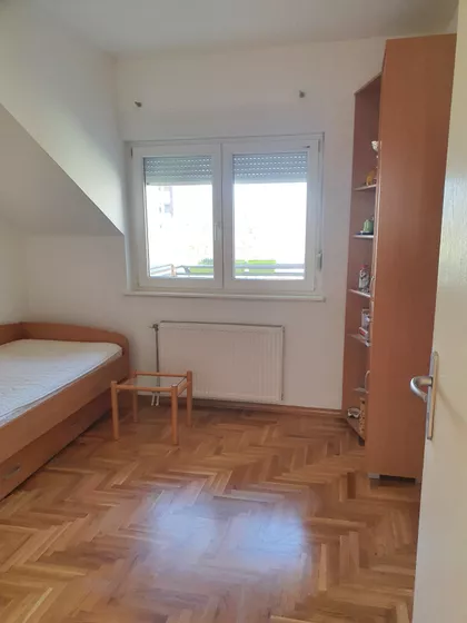 Banatić | 4zida.rs