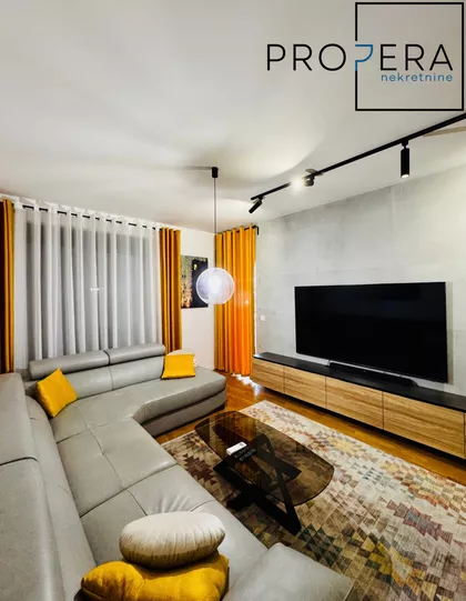 Prvomajska | 4zida.rs