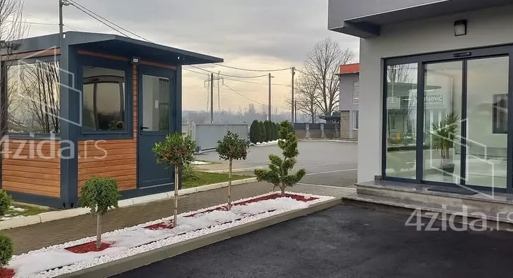 Poslovni prostor | 4zida