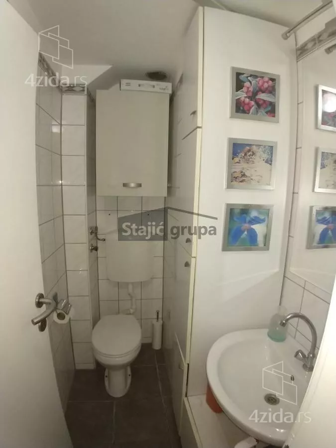 Troiposoban stan | 4zida