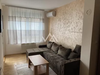 Niška | 4zida.rs
