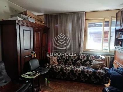 16. oktobra | 4zida.rs
