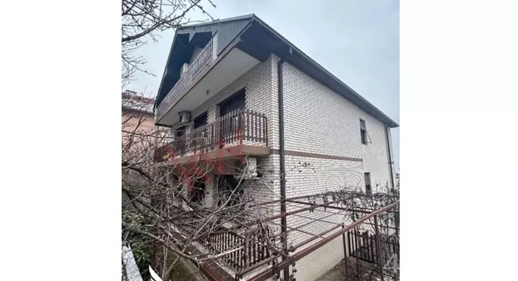 4-etažna kuća | 4zida