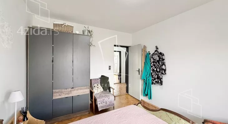 4-etažna kuća | 4zida