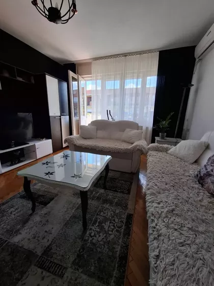 Trg Fontana | 4zida.rs