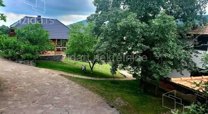 Ugostiteljski objekat | 4zida