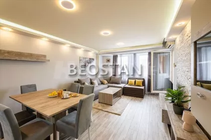 Antifasisticke Borbe | 4zida.rs