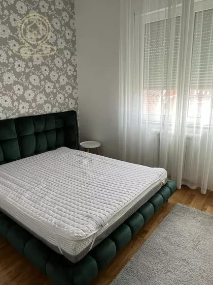 Bulevar Oslobođenja | 4zida.rs