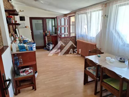 Rumenački put | 4zida.rs