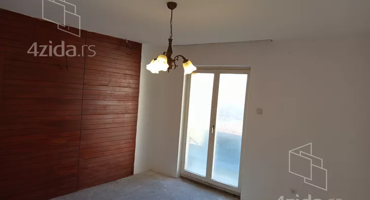 4-etažna kuća | 4zida