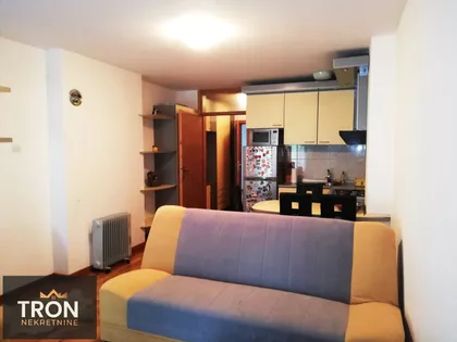 Nemanjina | 4zida.rs