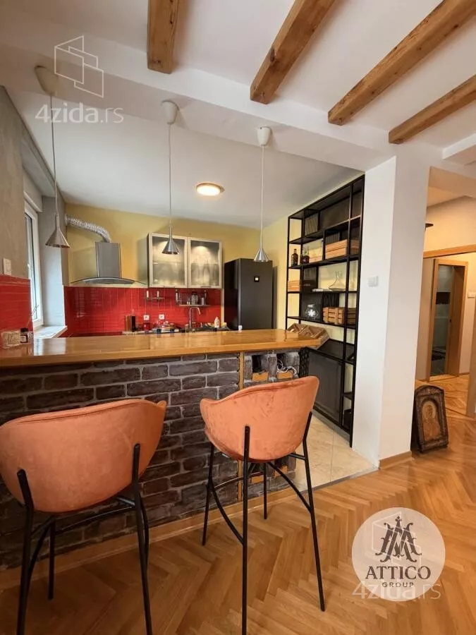 Petosoban stan | 4zida