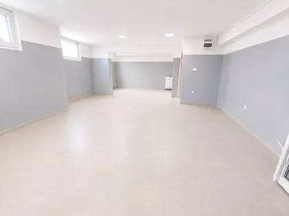 Mokroluška | 4zida.rs