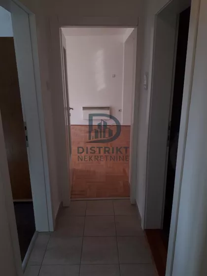 Dom Zdravlja | 4zida.rs